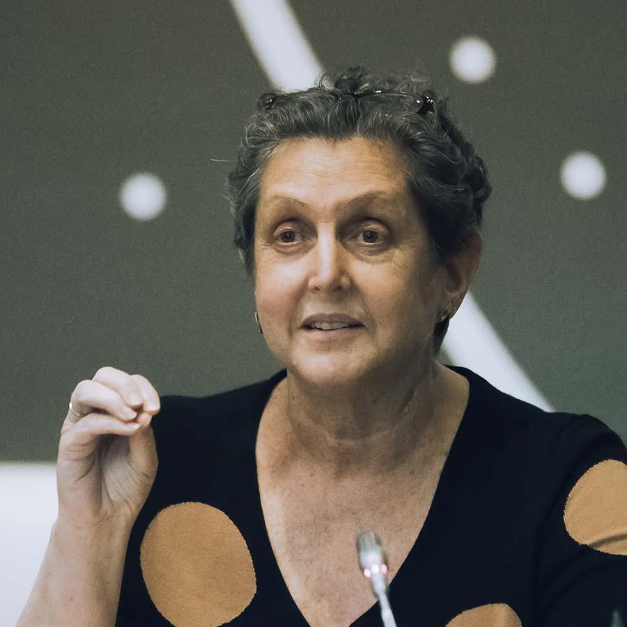 Portait Sharon Waxman CEO Fair Labor Association